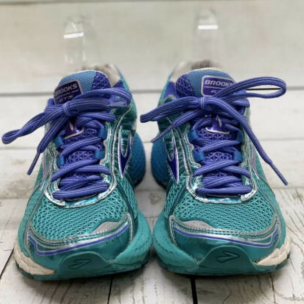 Brooks Adrenaline GTS 15 Women's Running Shoes